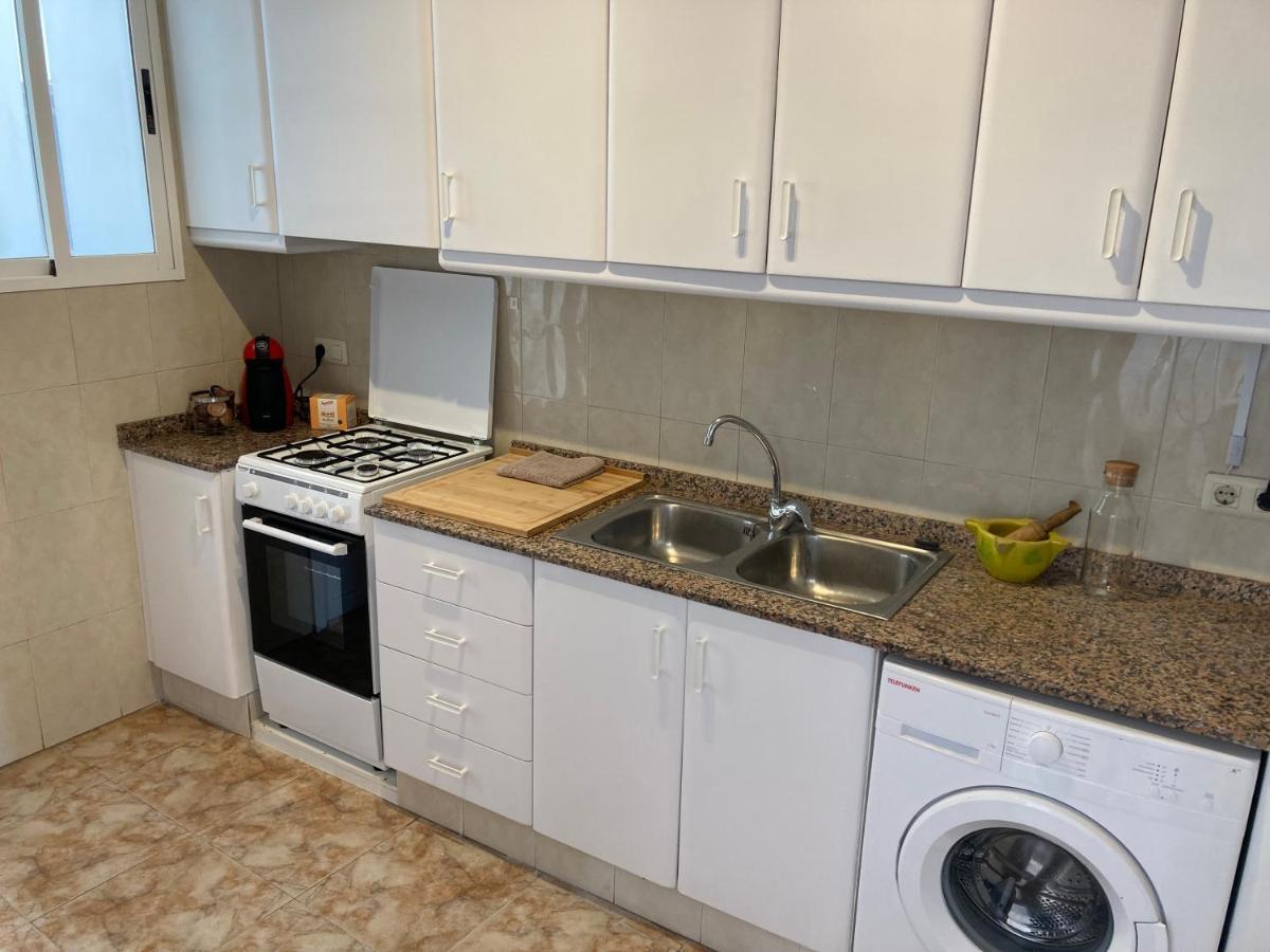 Beachfront And Renovated Apartment 库列拉 外观 照片