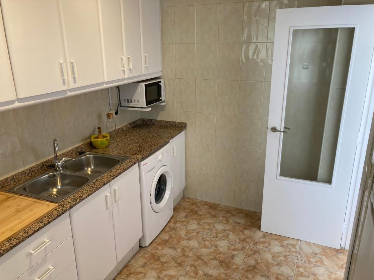 Beachfront And Renovated Apartment 库列拉 外观 照片