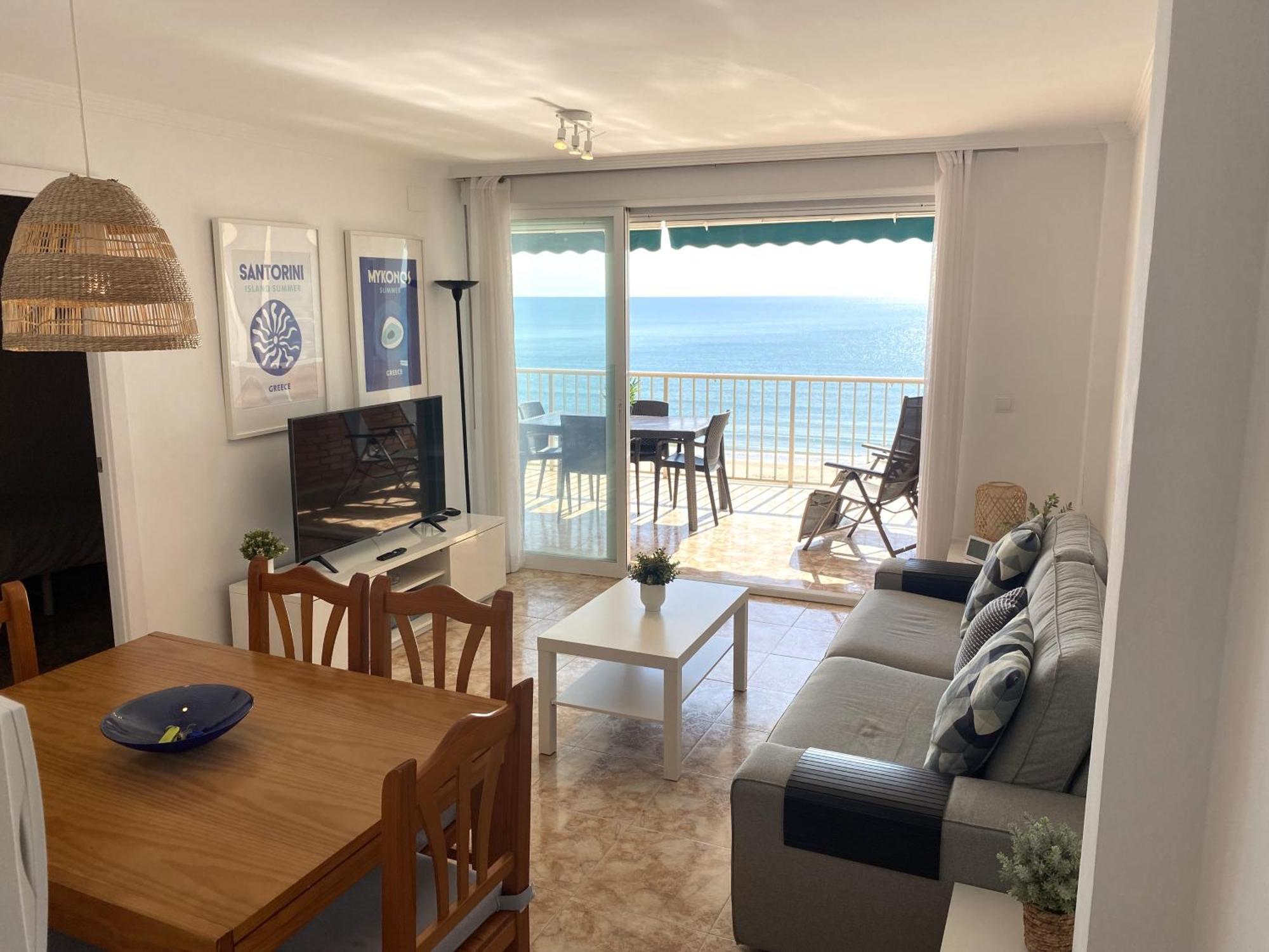 Beachfront And Renovated Apartment 库列拉 外观 照片